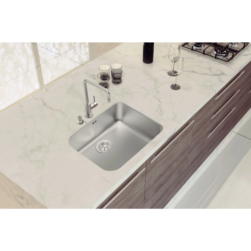 Cuba de Embutir Tramontina Dora 50 BL R6 em Aço Inox Escovado com Válvula e escape 50x40 cm