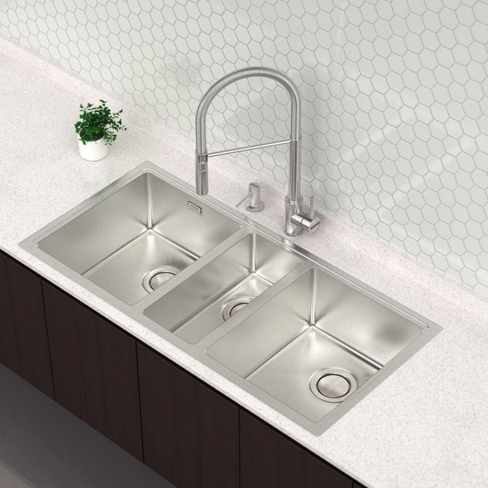 Monocomando Tramontina Versatile em Aço Inox com Bica Móvel 