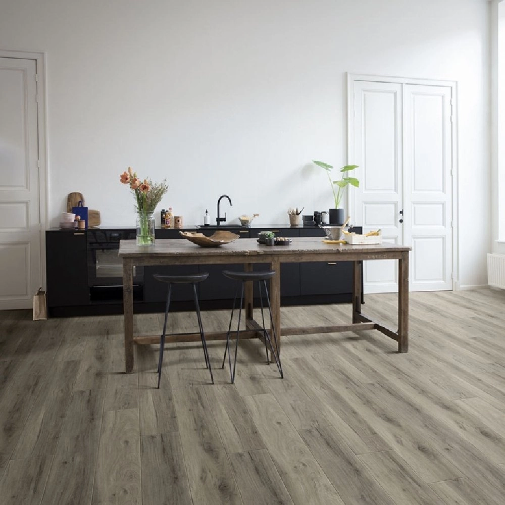 Piso Vinílico LVT 122x18x0,4 Marseille Quick Step 
