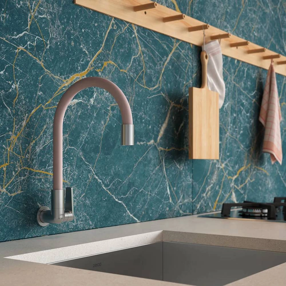 Torneira de Parede para Cozinha com Bica Articulavel Cromado e Fendi Deca Motion 1168.C23.FD