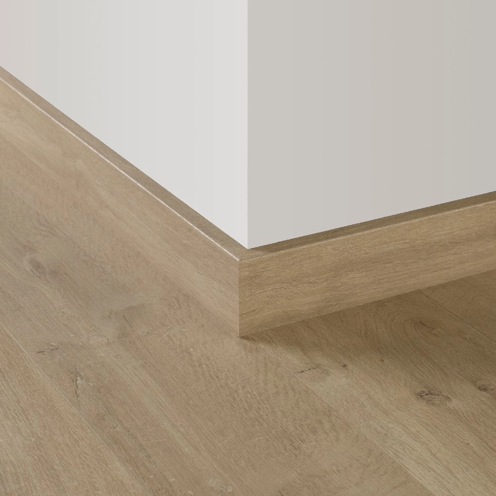 Rodapé Impressive Quick Step Carvalho Suave Médio 